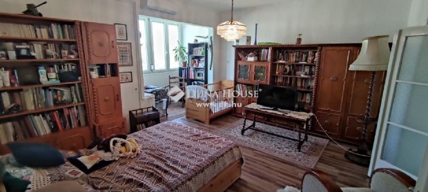 83 nm-es lak�s elad� Kecskem�t