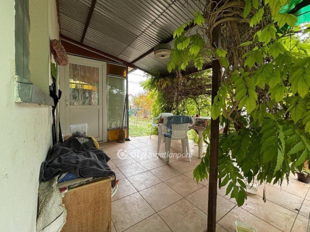 85 nm-es h�z elad� Nagyber�ny