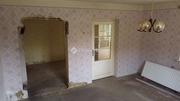 85 nm-es h�z elad� Sikl�s