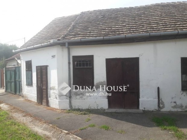 85 nm-es lak�s elad� Mez�ber�ny