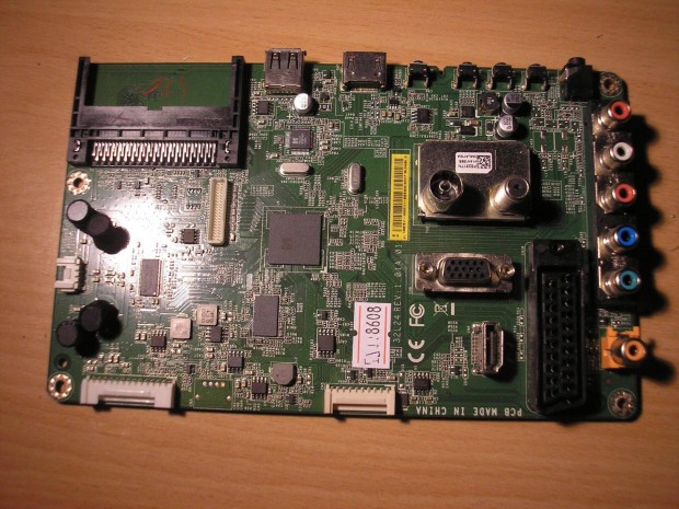 8608 Toshiba 32L2443D_G mainboard 32L24 REV:1.01A.01