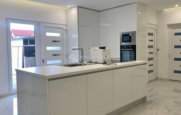 87 nm-es lak�s elad� B�k #5081517