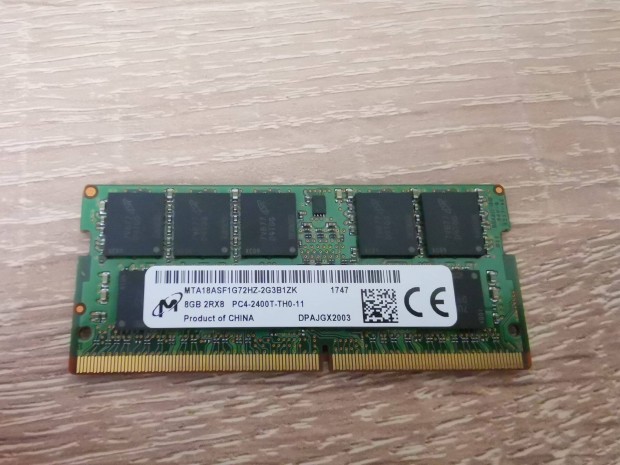 8GB MTA18ASF1G72HZ-2G3B1ZG Micron DDR4 ECC PC4-19200 2400Mhz RAM