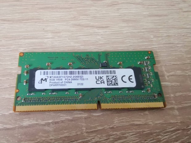 8GB RAM Micron SO-DIMM DDR4 2666MHZ PC4-21300 MTA8ATF1G64HZ-2G6