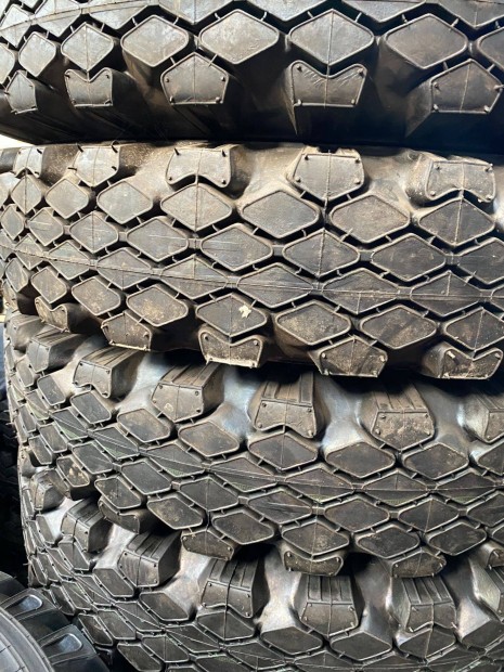 8.25-20 8.25R20 Ozka Boka Rosava gumi IFA Mbp pótkocsi Nyh., Alkony u