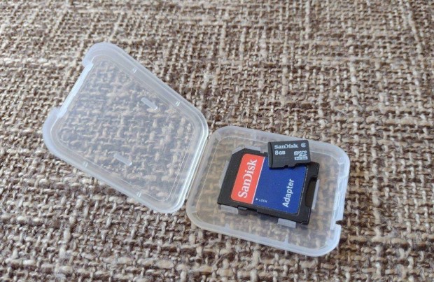 8 GB Micro SDHC krtya + adapter
