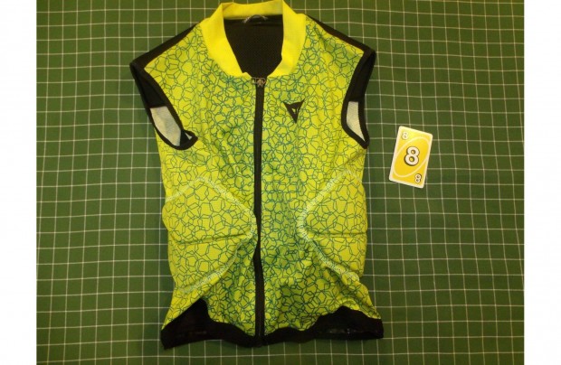 8. Level2 Dainese Flexagon B.2 gyerek L motoros gerincv�d� mell�ny