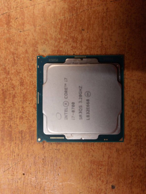 8.gen Intel Core i7 8700 CPU akci!