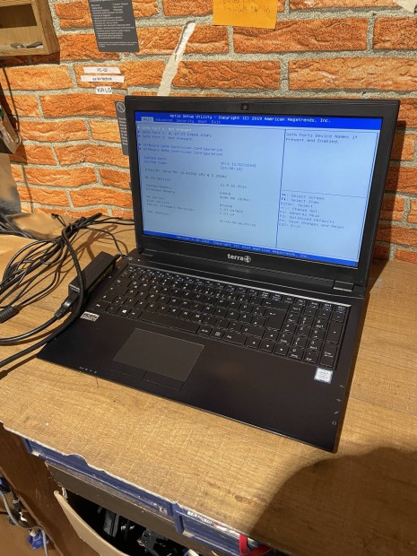 8 gen i3 as Terra Laptop (Zsanr hibs)