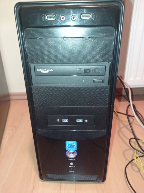 8 genes PC(I3-8100/Gtx1060/16gb ddr4/ssd/hdd)