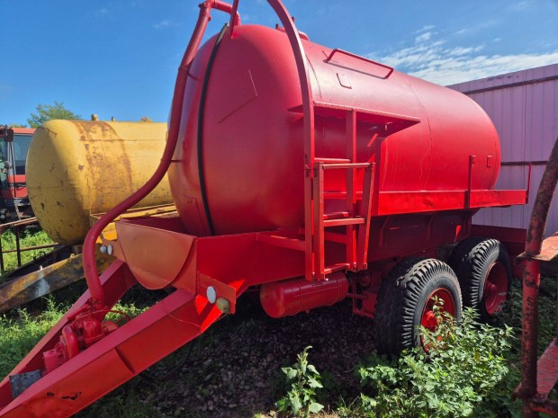 8m3-es szippant j vkuumszivattykkal elad