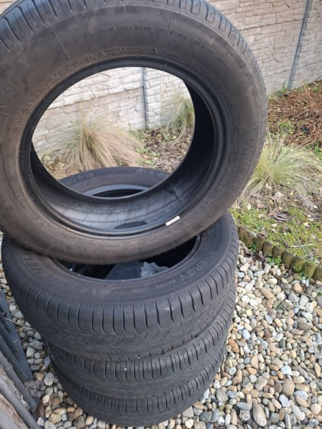 90%--os, Michelin 205/60 r16 nyári gumi