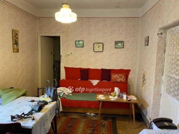 90 nm-es h�z elad� Kunszentm�rton