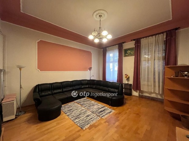 90 nm-es lak�s elad� Szeged