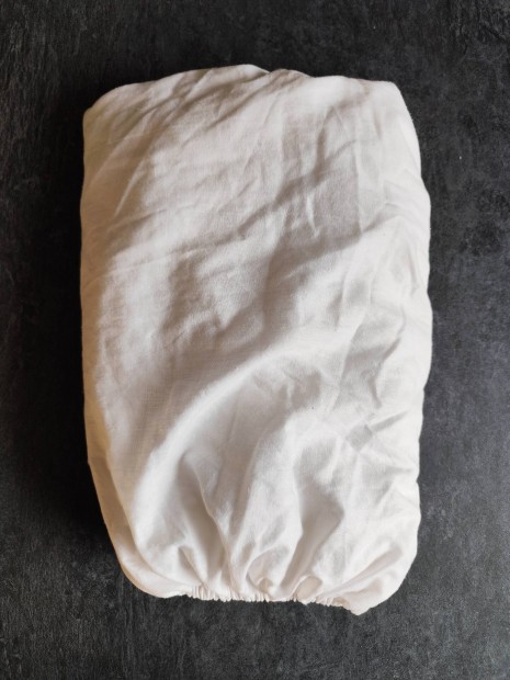 90x200 cm-es fehr gumis leped 