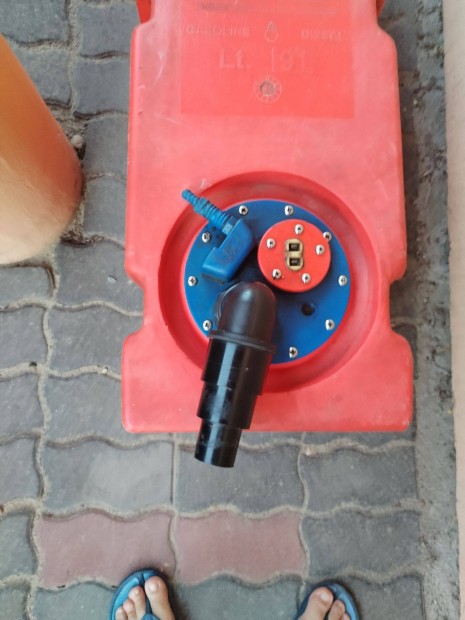 91 literes hajó motorcsónak tank benzintank