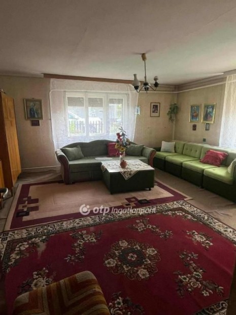 91 nm-es h�z elad� Kerecsend