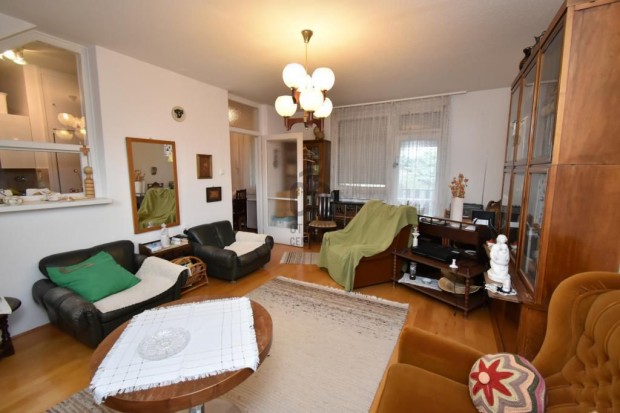 91 nm-es lak�s elad� Zalaegerszeg