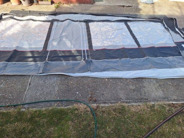 941 - 970-es lakkocsi zrt elstor