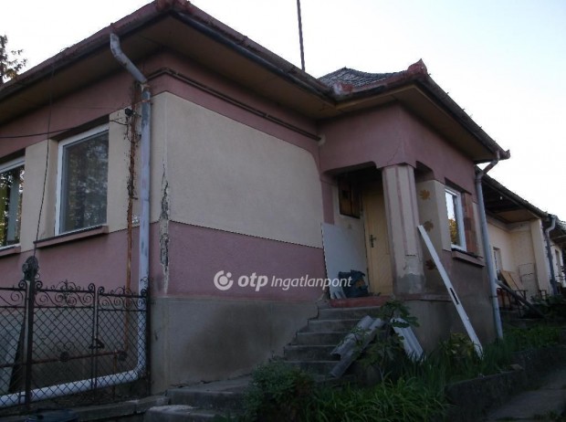 97 nm-es h�z elad� Gy�ngy�starj�n