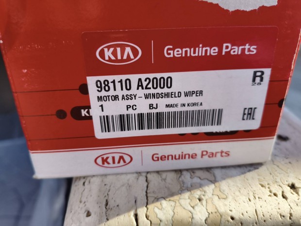 98110.A2000  Hyundai Kia ablaktörlő motor gyári új.