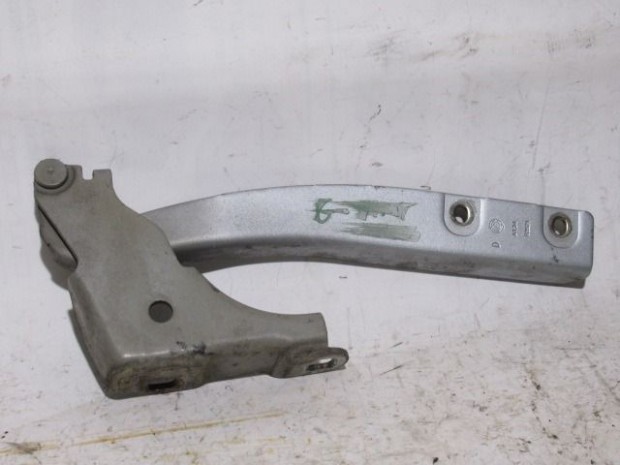 99703 Fiat Punto ezüst színű, jobb oldali motorháztető zsanér