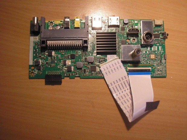 9978 JVC LT-32VH2105 Vestel 17MB140TC mainboard