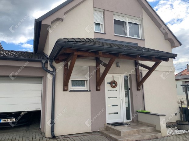 99 nm-es lak�s elad� Szombathely