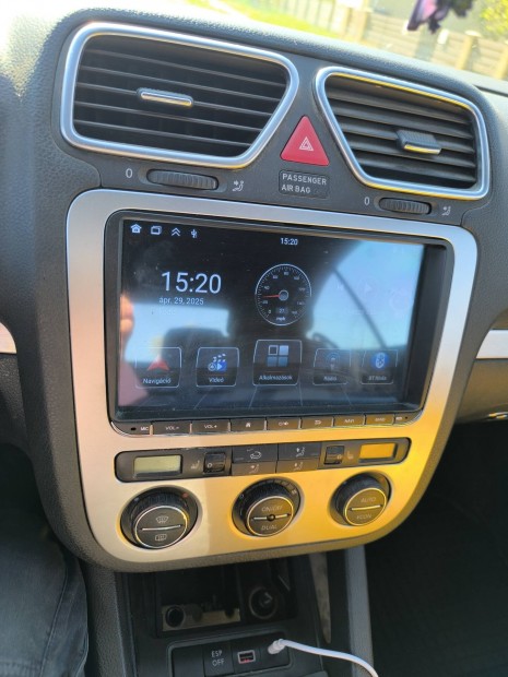 9" alul gombsoros 2gb64gb android fejegység vw -hez használt 35eft