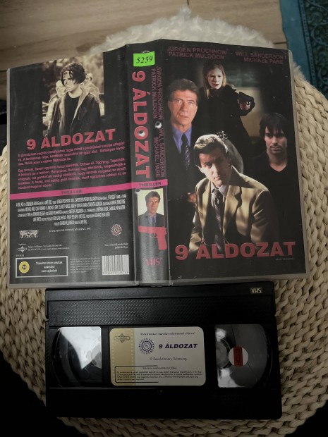 9 ldozat vhs kazetta