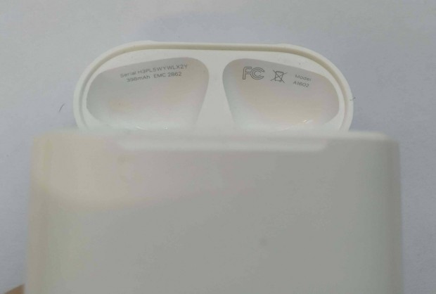A1602 eredeti Apple airpods 1 2 töltő tok charger case újszerű