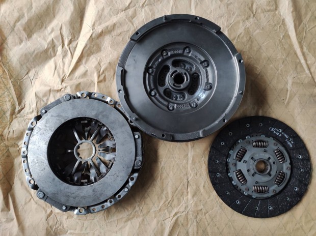 A4 8K A5 A6 4G Q5 2.0tdi új lendkerék kuplung audi 415034410