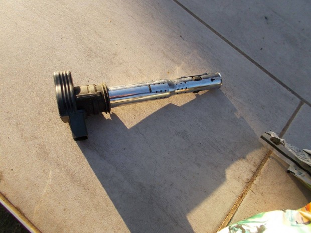 A4 Audi B7 8E 2.0 TFSI gyújtótrafó gyújtástrafó trafó