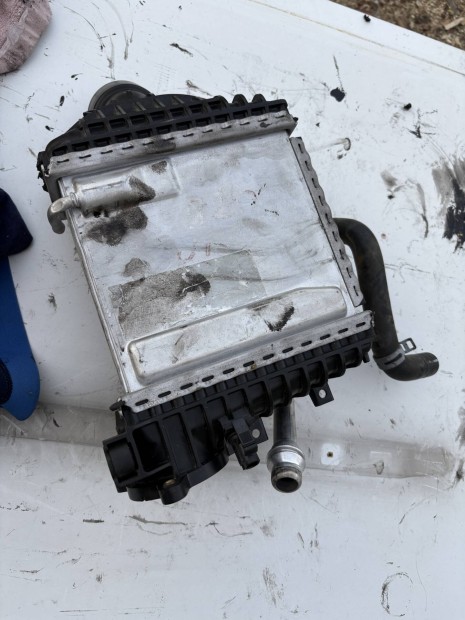 A6540906100 Mercedes W205 W213 2.0d Intercooler
