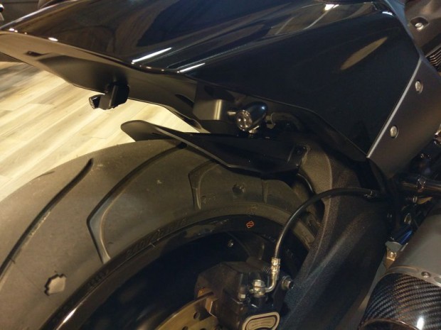 ACCESS DESIGN hátsó sárvédő fekete Harley Davidson FXDR114-hez