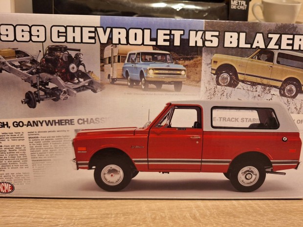 ACME 1:18 Chevrolet K5 Blazer 