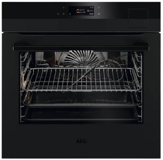 AEG BSK898230B Steampro Kombi Gzst fekete veg