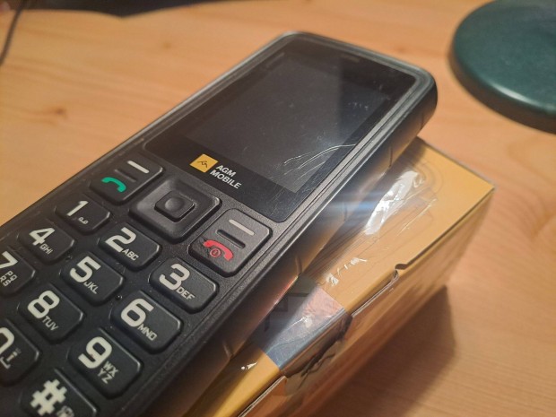 AGM M9 4G ütés- és vízálló IP68 mobiltelefon, kártyafüggetlen, Dualsim