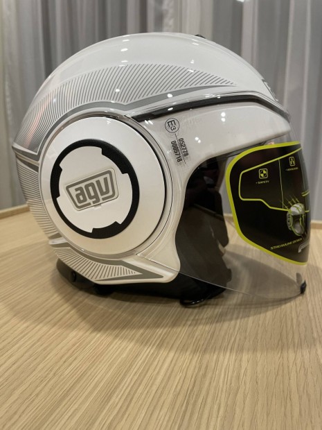 AGV Fluid M-es Nyitott j Buksisak 
