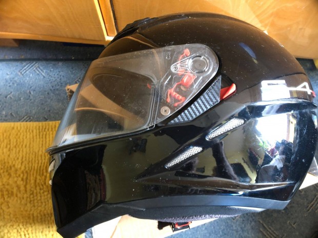 AGV S-4 bukósisak