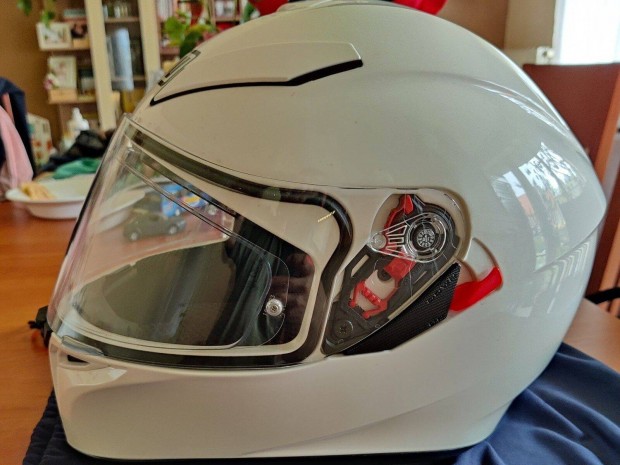 AGV bukósisak,fehér