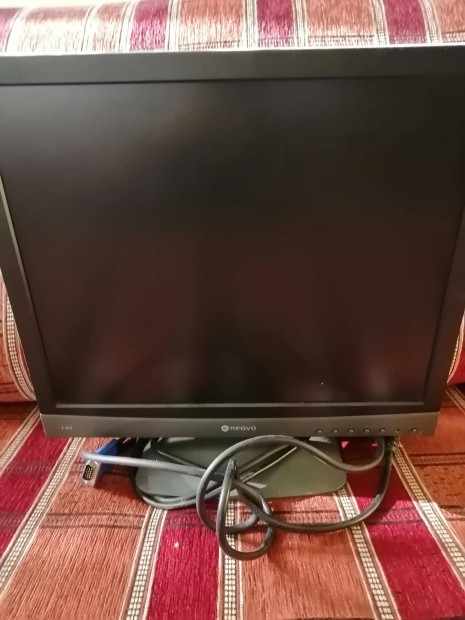 AG neovo F-417 15'colos biztonsgi veges LCD monitor 