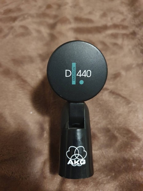 AKG D440 mikrofon