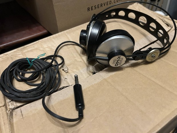 AKG K140 Vintage stdi fejhallgat 