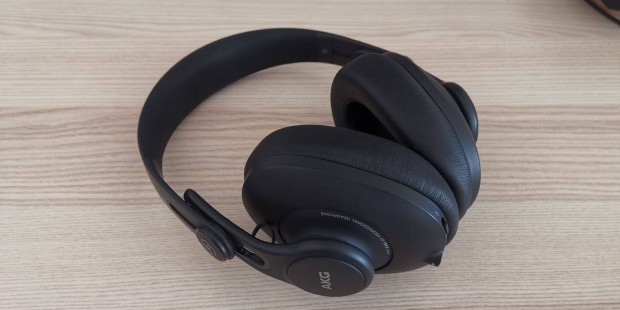 AKG K361 BT fejhallgat