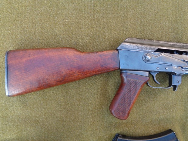 AK 47 BM hatstalantott
