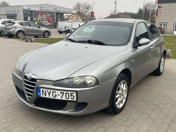 ALFA Romeo 147 1.6 T. Spark ECO Distinctive J...