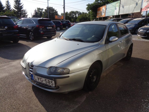 ALFA Romeo 147 1.9 JTD 16V Progression
