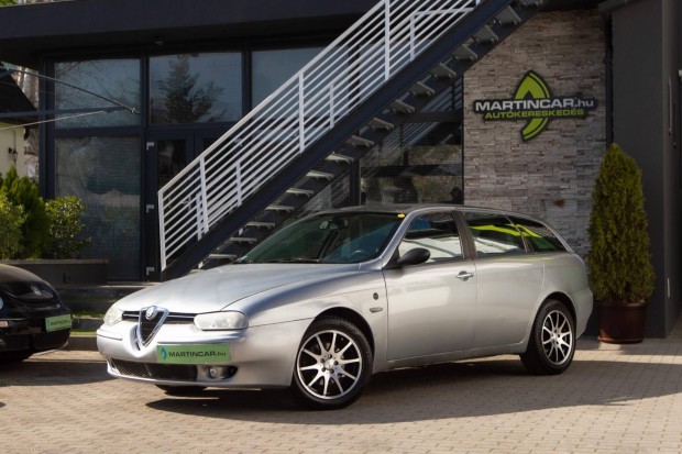 ALFA Romeo 156 SW 1.8 T. Spark Progression Ered...