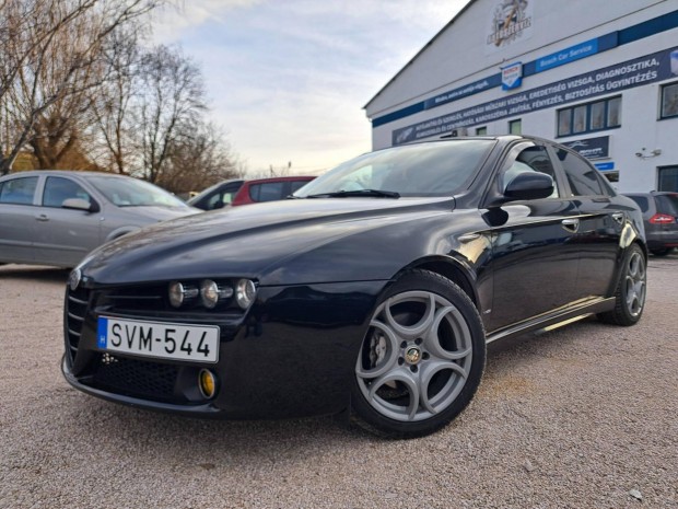 ALFA Romeo 159 2.0 Jtdm 16V Distinctive �l�sf�t...
